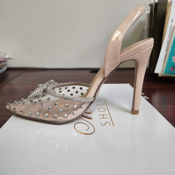 Heel - Picture 3 of 4